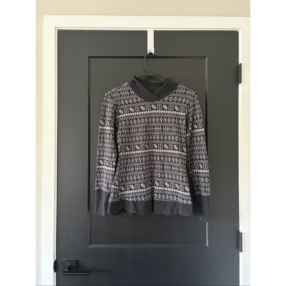 Columbia Sweaters - Columbia Sportswear Women’s V-Neck Sweater Size Small